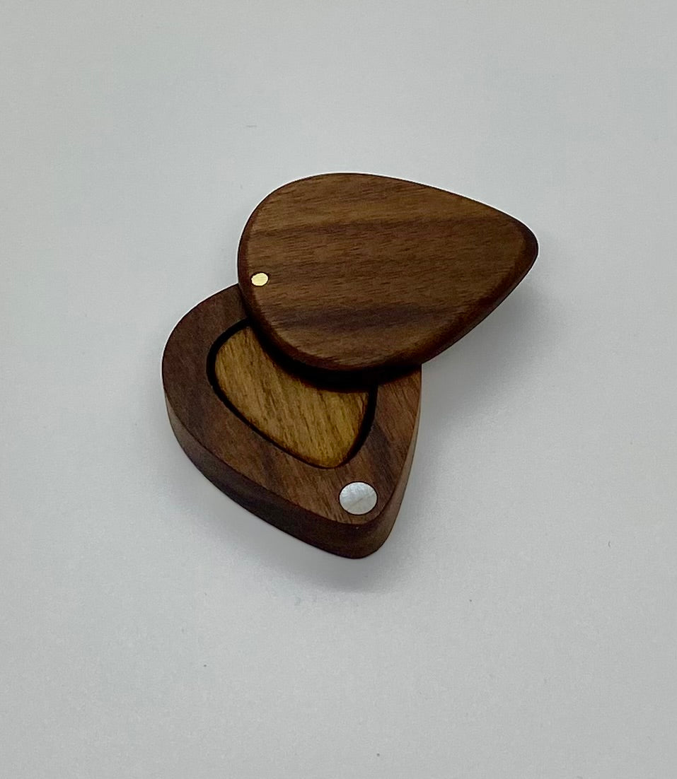 Plekter etui med plekter